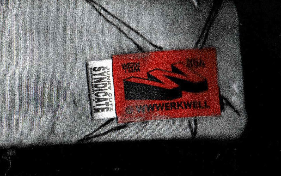 COLLABORATING WITH CREATIVES WHO SHARE THE PASSION TO PROMOTE SUSTAINABILITY